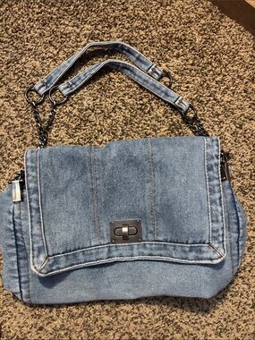 Light Blue Denim Shoulder Bag with Chain Accent